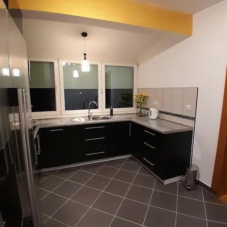 Apartman Gold&black Banja Luka Apartment Hiseti
