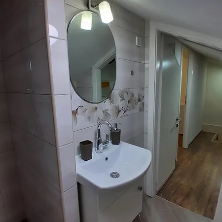 Apartman Gold&black Banja Luka Apartment